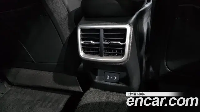 Kia K5 2024 — Photo 10/37