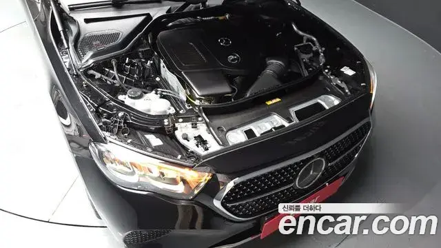 Mercedes-Benz E-Class 2025 — Şəkil 17/36