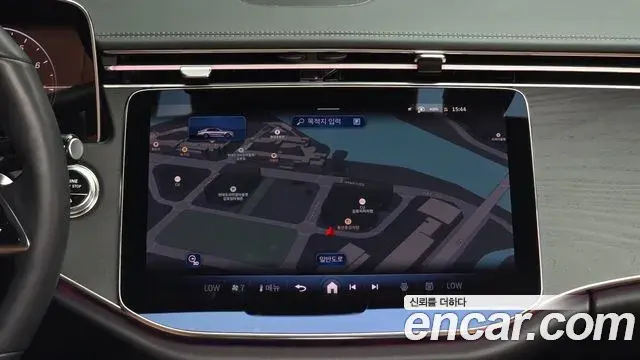 Mercedes-Benz E-Class 2025 — Şəkil 36/36