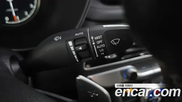 Genesis G70 2022 — Photo 18/20