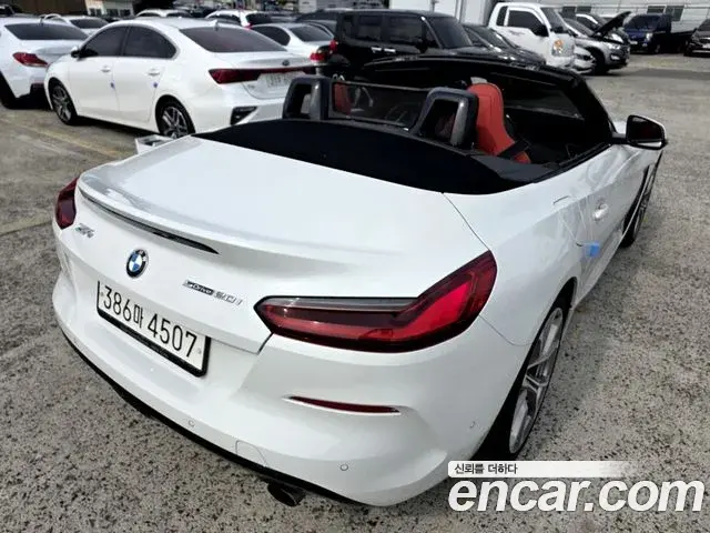 BMW Z4 2021 — Фото 7/20
