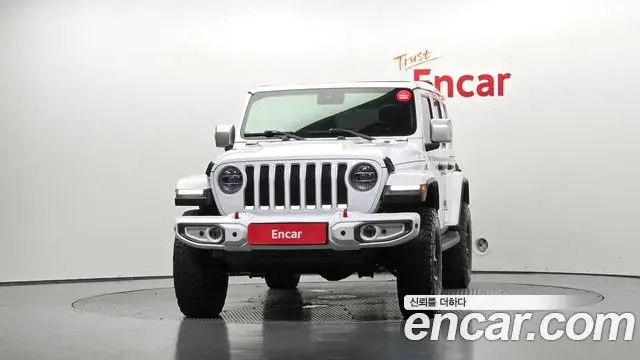 Jeep Wrangler 2020 — Фото 3/20