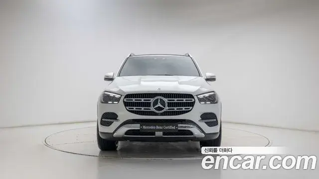 Mercedes-Benz GLE-Class 2023 — Фото 2/19