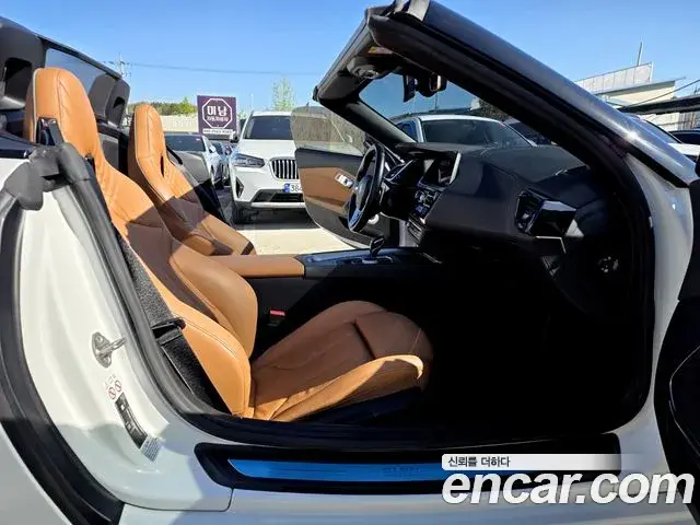 BMW Z4 2021 — Фото 13/20
