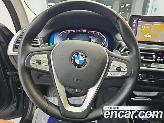 BMW X4 2023 — Фото 7/18