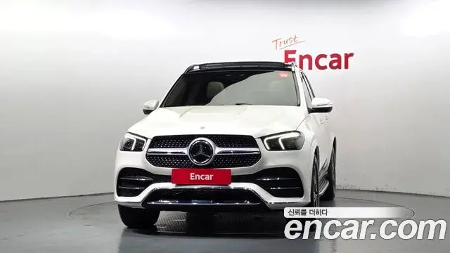 Mercedes-Benz GLE-Class 2021 — Фото 3/20