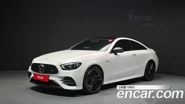 Mercedes-Benz E-Class 2022 — Фото 9/20