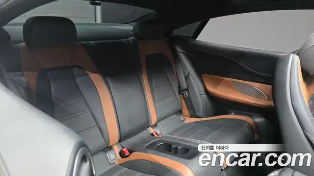 Mercedes-Benz E-Class 2022 — Фото 11/20