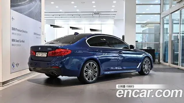 BMW 5 Series 2019 — Фото 1/20