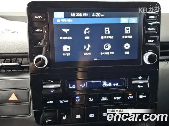 Hyundai Staria 2025 — Фото 8/20
