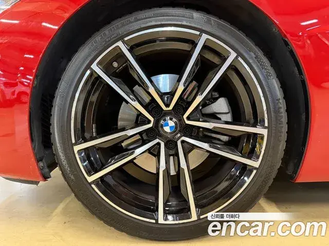 BMW Z4 2021 — Фото 4/20