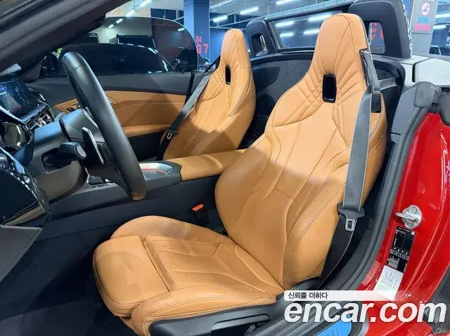 BMW Z4 2021 — Фото 9/20