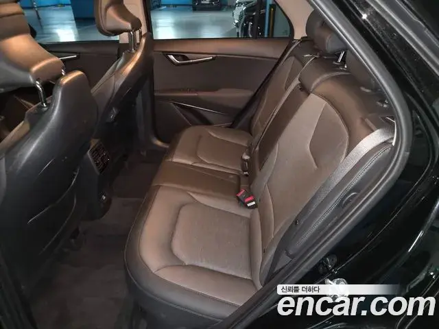 Kia Niro 2022 — Photo 8/9