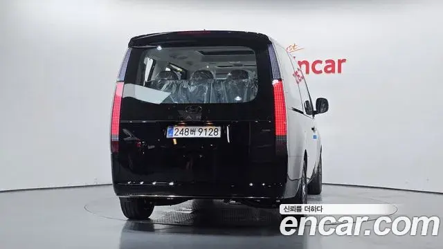 Hyundai Staria 2025 — Фото 4/20