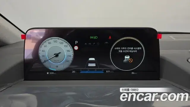 Hyundai Staria 2025 — Фото 8/20