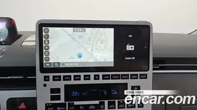 Hyundai Staria 2025 — Фото 16/20
