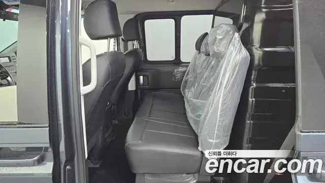 Hyundai Staria 2024 — Фото 11/20