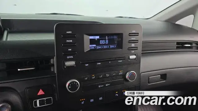 Hyundai Staria 2024 — Фото 20/20