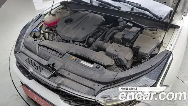 Kia K5 2021 — Photo 27/29