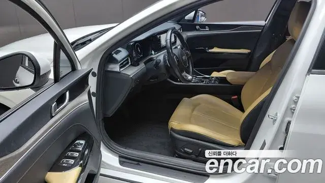 Kia K5 2021 — Photo 25/29