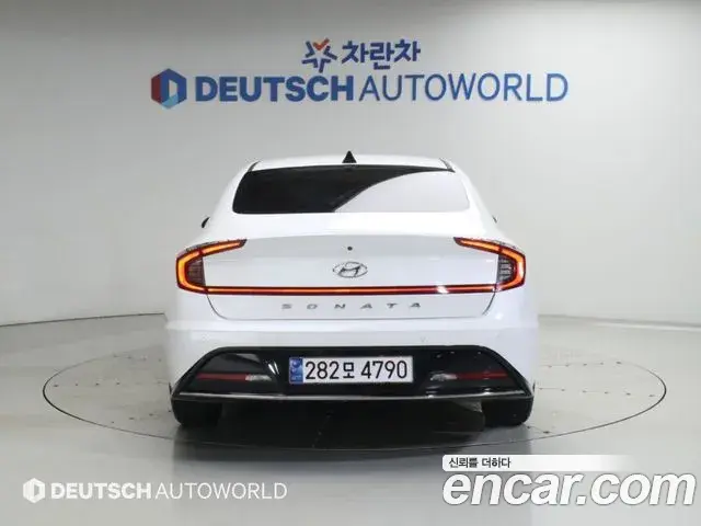 Hyundai Sonata 2022 — Фото 3/20