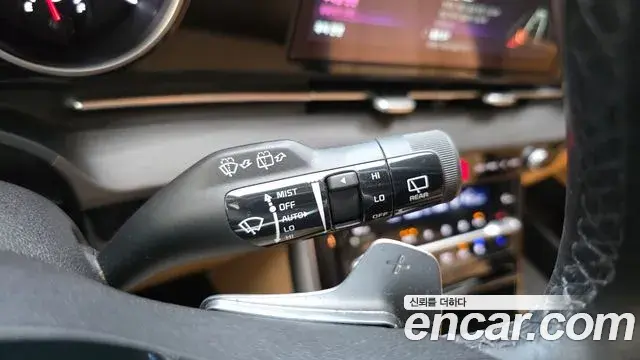 Kia Carnival 2022 — Фото 16/20