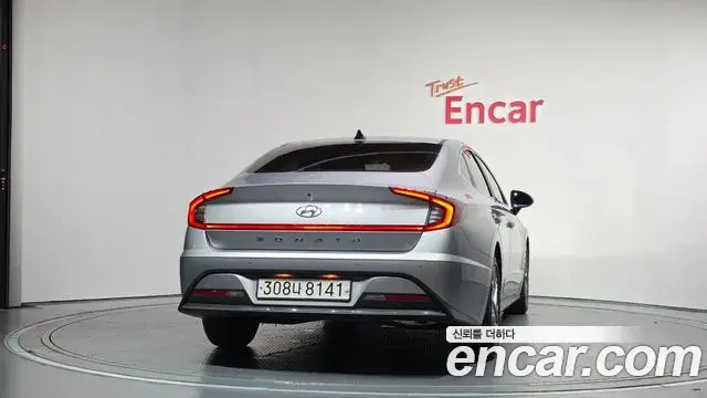 Hyundai Sonata 2020 — Фото 4/20