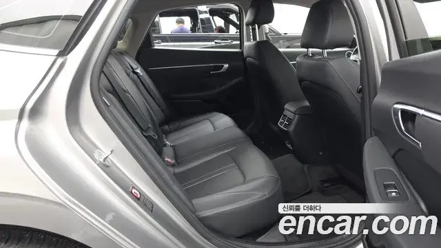 Hyundai Sonata 2020 — Фото 12/20