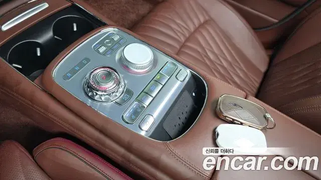 Genesis G90 2022 — Фото 9/20