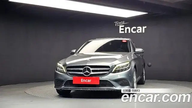 Mercedes-Benz C-Class 2019 — Фото 3/20