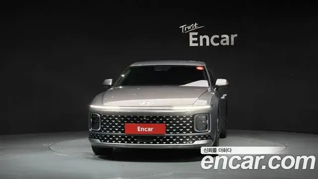 Hyundai Grandeur 2023 — Фото 2/20