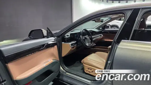 Hyundai Grandeur 2023 — Фото 9/20