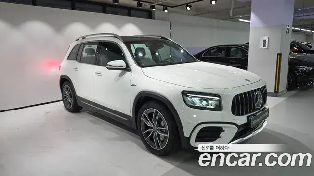 Mercedes-Benz GLB-Class 2026 — ფოტო 1/20