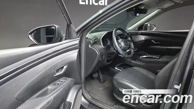 Hyundai The New Tucson 2023 — Фото 10/20
