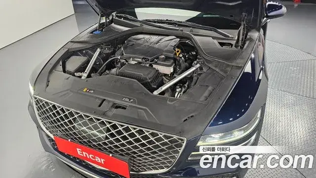 Genesis Electrified G80 2021 — Фото 6/20