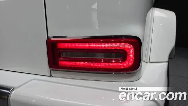Mercedes-Benz G-Class 2021 — Şəkil 16/32