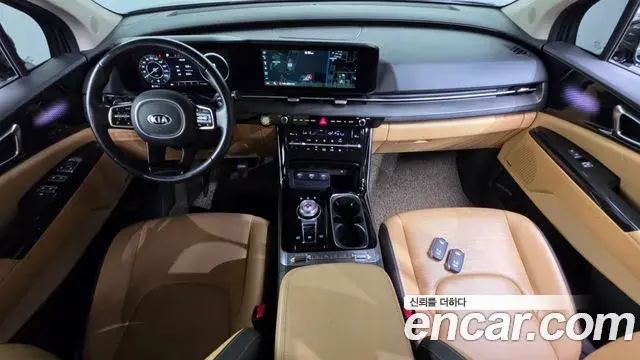 Kia Carnival 2021 — Фото 7/20