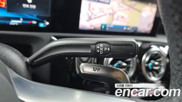 Mercedes-Benz CLA-Class 2025 — Фото 9/20