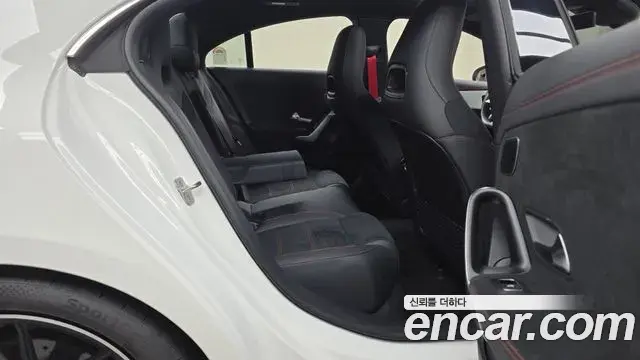 Mercedes-Benz CLA-Class 2025 — Фото 11/20