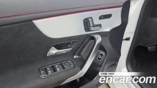 Mercedes-Benz CLA-Class 2025 — Фото 20/20