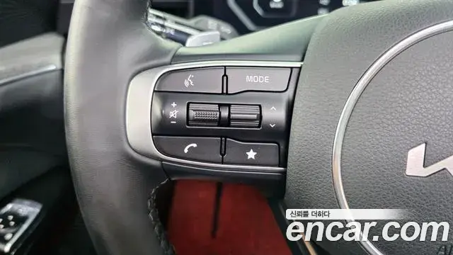 Kia K5 2024 — Şəkil 20/35