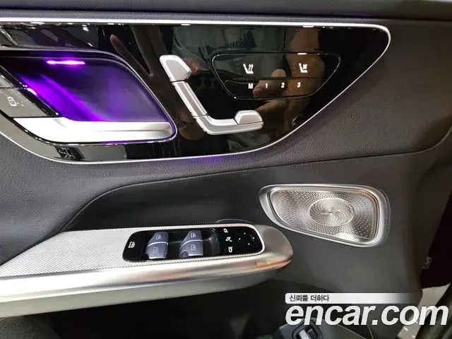 Mercedes-Benz GLC-Class 2023 — ფოტო 15/20