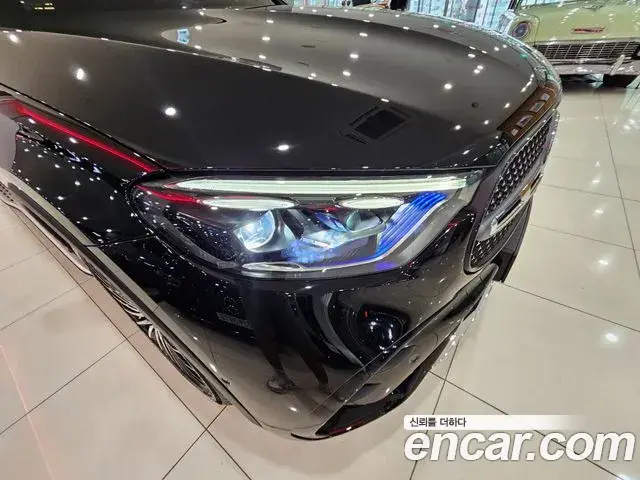 Mercedes-Benz GLC-Class 2023 — ფოტო 20/20
