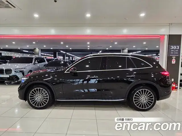 Mercedes-Benz GLC-Class 2023 — ფოტო 5/20