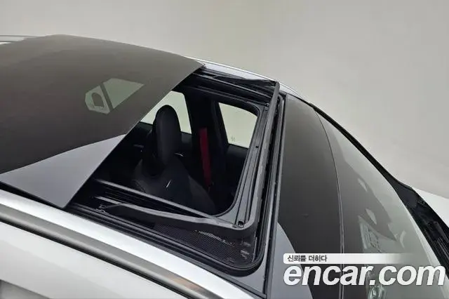 Mercedes-Benz GLC-Class 2025 — Фото 12/20