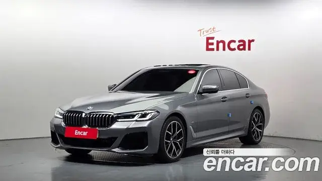 BMW 5 Series 2022 — Фото 1/20