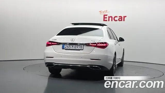 Mercedes-Benz C-Class 2022 — Фото 4/20