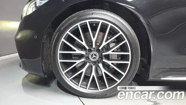 Mercedes-Benz S-Class 2022 — ფოტო 17/20