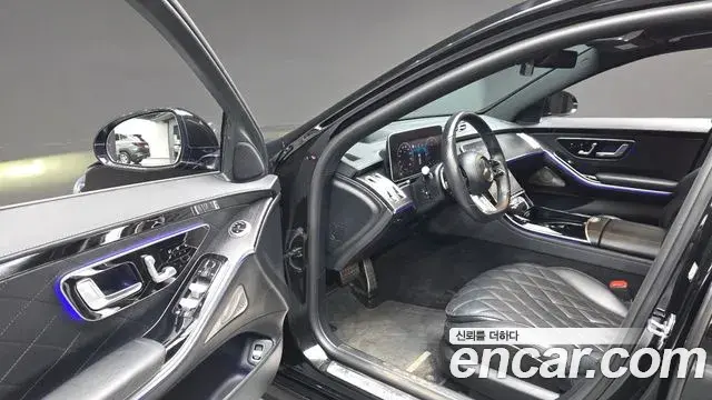 Mercedes-Benz S-Class 2022 — ფოტო 14/20