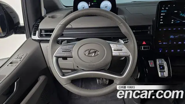Hyundai Staria 2024 — Фото 12/20